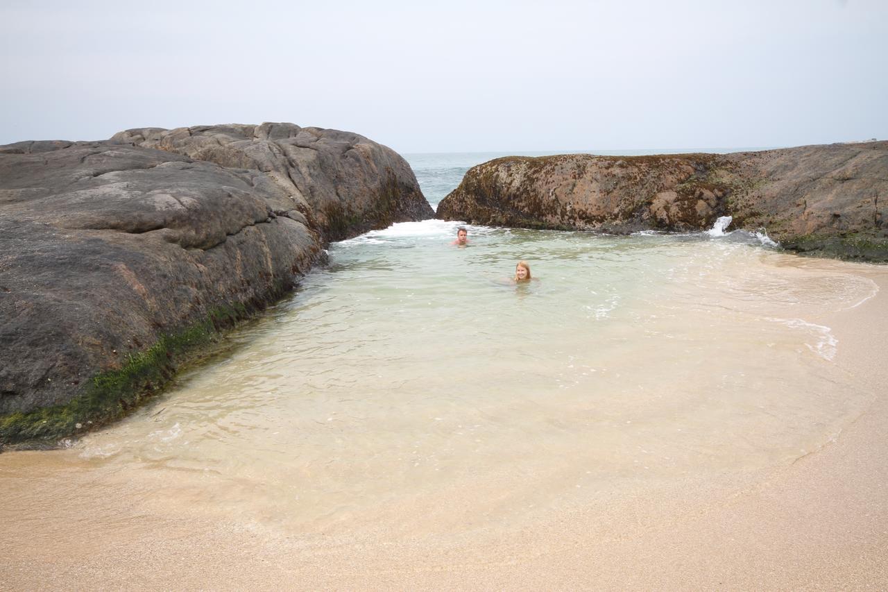 Italia Beach Hotel Ambalangoda  Buitenkant foto